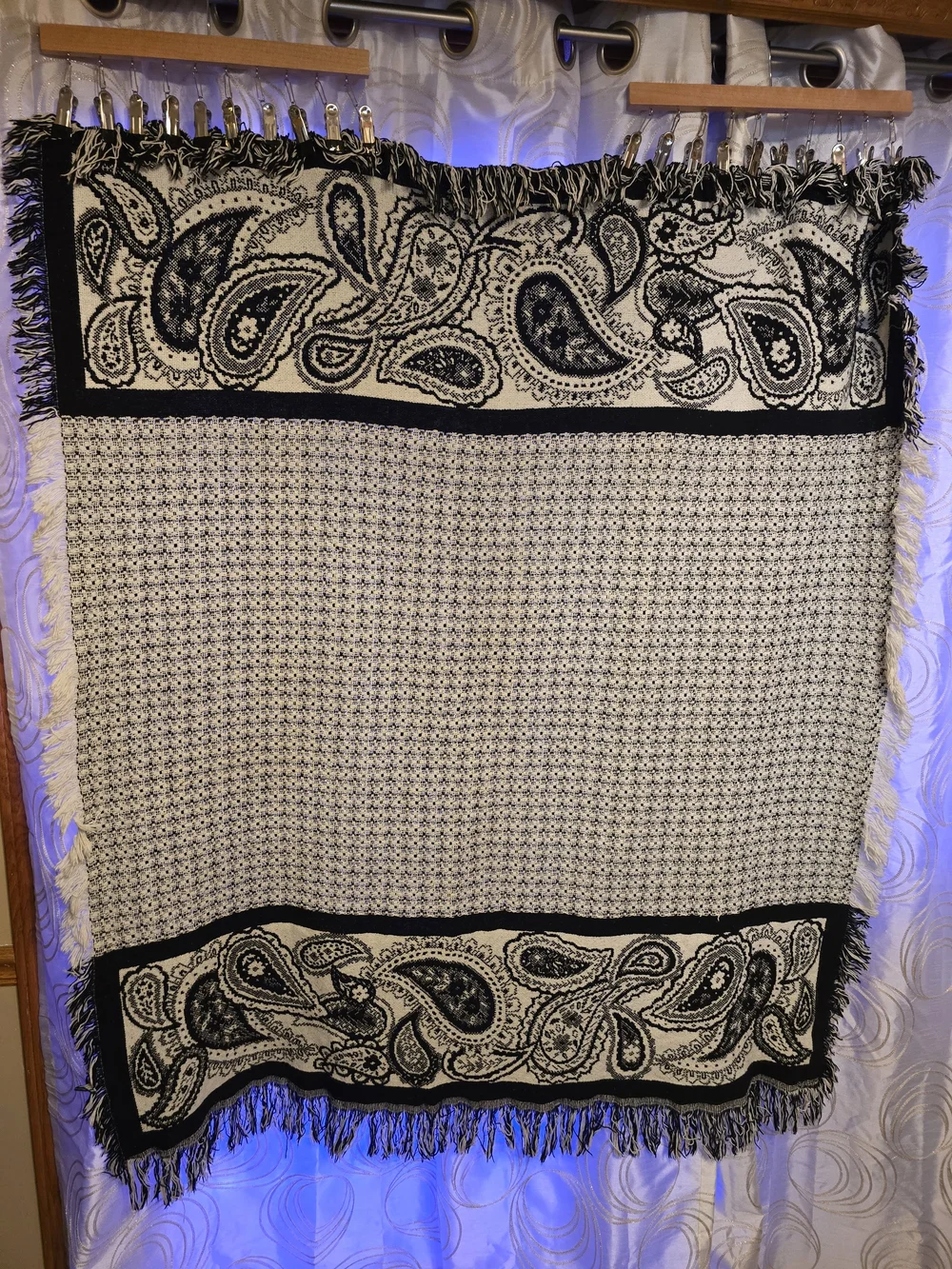 un-branded cozy black